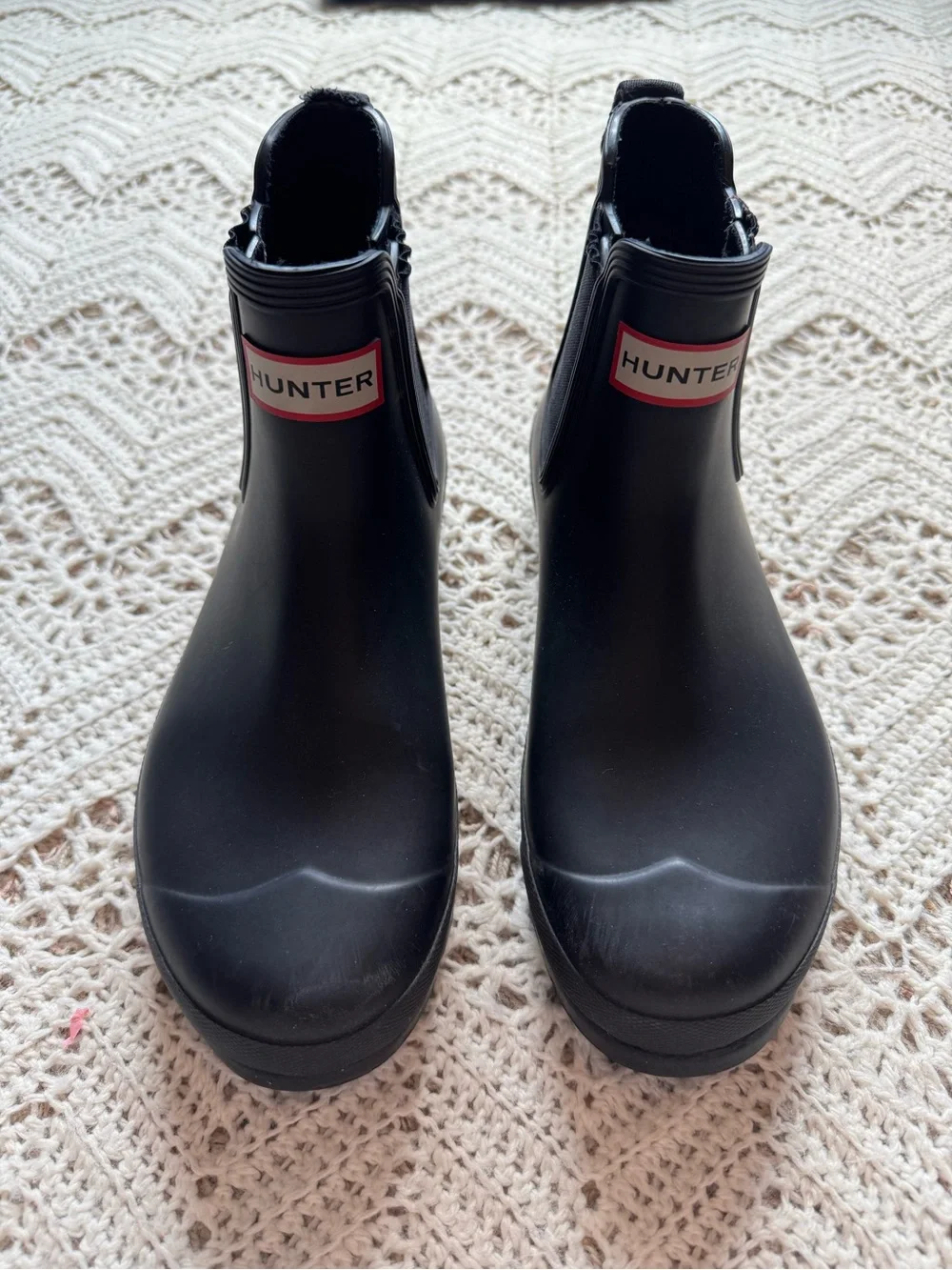 Hunter Matte Black Chelsea Waterproof Rubber Ankle Rain Boots Size 9 Gardening